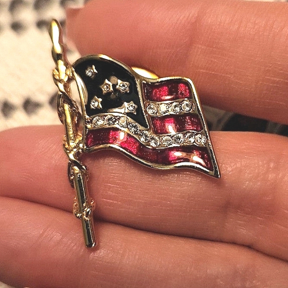 Carolee Crystal & Enamel Flag and Robert Rose Crystal Star Pins - Picture 2 of 6